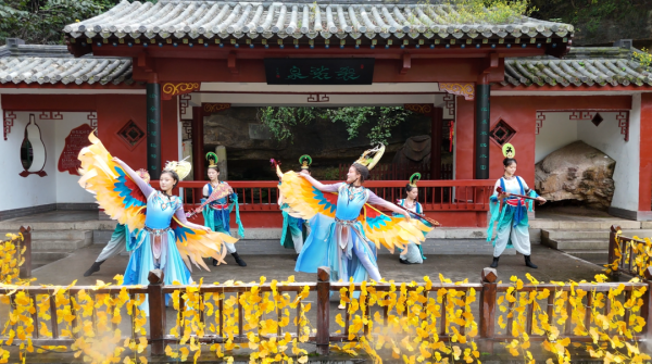 摩根证券 多场景 新体验！山东“文旅 +”融合业态点燃假日消费